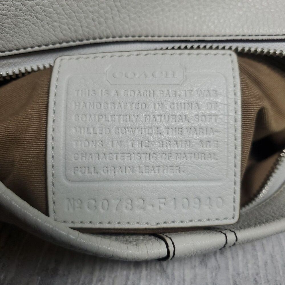 Coach Pebbled Leather Shoulder‎ Bag Cream White – Adjustable Strap Tote - Picture 10 of 14